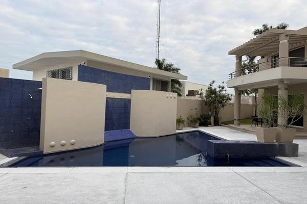 Foto de inmueble en  , Col. Águila C.P. 89230, Tampico