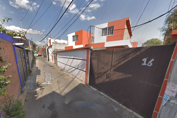 Foto de inmueble en Agustín de Iturbide, Col. San Francisco Tlaltenco C.P. 13400, Tláhuac