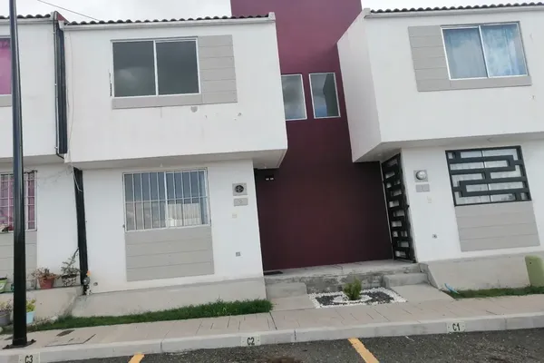 Foto de inmueble en Agustín González Medina #4801, Col. Eduardo Loarca Castillo C.P. 76118, Querétaro