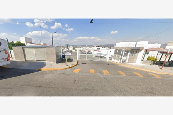 Foto de inmueble en AGUSTIN GONZALEZ MEDINA #4840, Col. Eduardo Loarca Castillo C.P. 76118, Querétaro