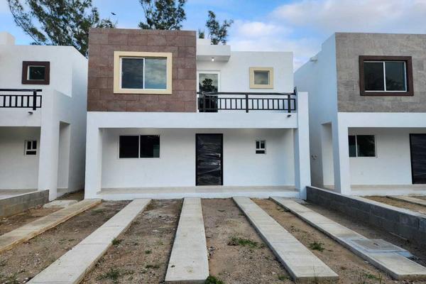 Foto de inmueble en Agustín Lara #000, Col. Loma Bonita C.P. 89605, Altamira