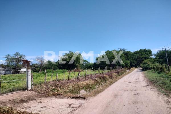 Foto de inmueble en Al Noroeste de San José del Valle, Col. San José del Valle C.P. 63737, Bahía de Banderas