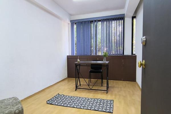 Foto de inmueble en Álamo, Col. Valle de los Pinos 1ra Sección C.P. 54040, Tlalnepantla de Baz