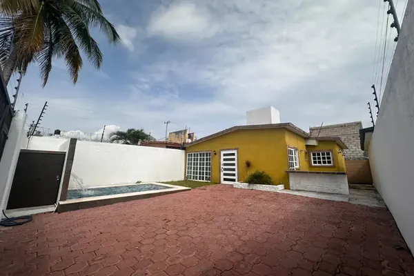 Foto de inmueble en alamos #1, Col. Los Sabinos C.P. 62586, Temixco