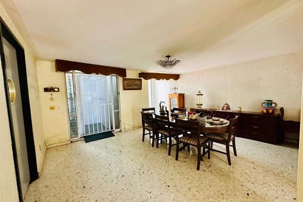 Foto de inmueble en  , Col. Álamos 2a Sección C.P. 76160, Querétaro