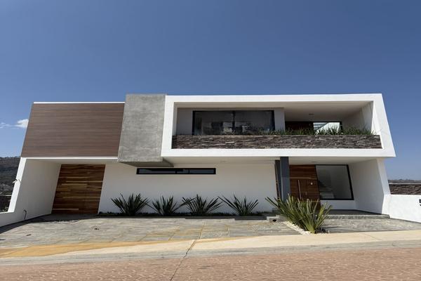 Foto de inmueble en Alamos tres Marías, Col. Tres Marías C.P. 58254, Morelia