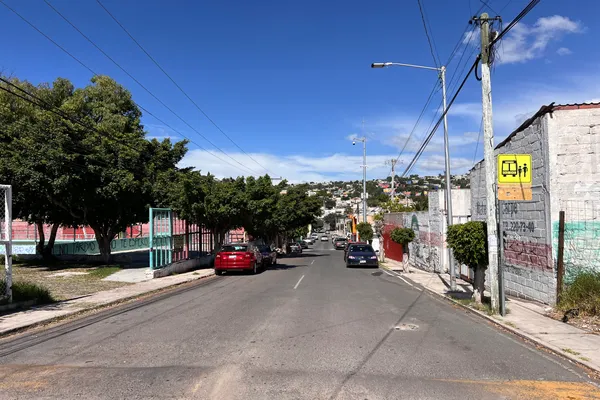 Foto de inmueble en Albañiles, Col. San Pedrito Peñuelas C.P. 76140, Querétaro