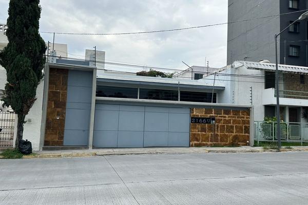 Foto de inmueble en Alberta, Col. Colomos Providencia C.P. 44660, Guadalajara