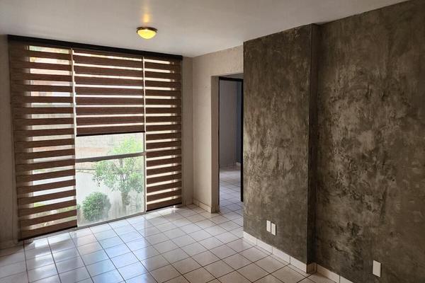 Foto de inmueble en Alberta, Col. Colomos Providencia C.P. 44660, Guadalajara