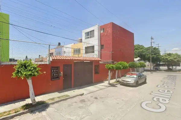 Foto de inmueble en ALBERTO MIRANDA CASTRO #0, Col. S.N.T.E. C.P. 72499, Puebla
