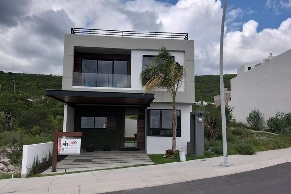 Foto de inmueble en ALONDRA, Col. Residencial el Refugio C.P. 76146, Querétaro