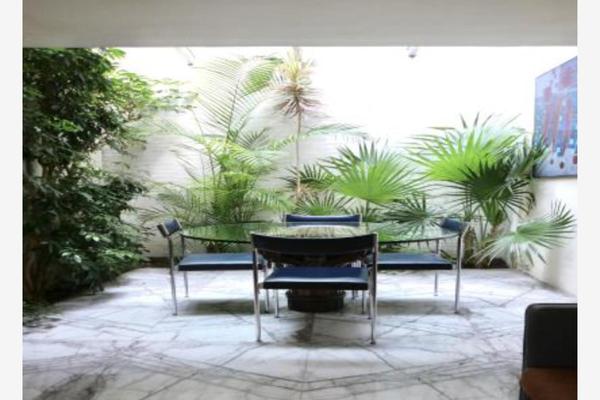 Foto de inmueble en Alpes #458, Col. Lomas de Chapultepec V Sección C.P. 11000, Miguel Hidalgo