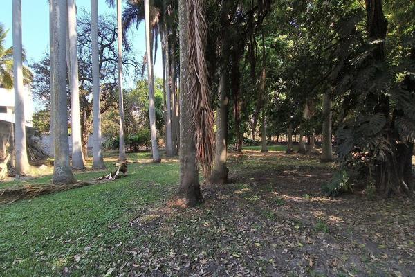 Foto de inmueble en Altamirano, Col. Xochitepec Centro C.P. 62790, Xochitepec