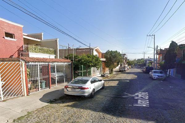 Foto de inmueble en Álvaro Carrillo, Col. San Miguel de Huentitán El Alto 1a Secc C.P. 44300, Guadalajara