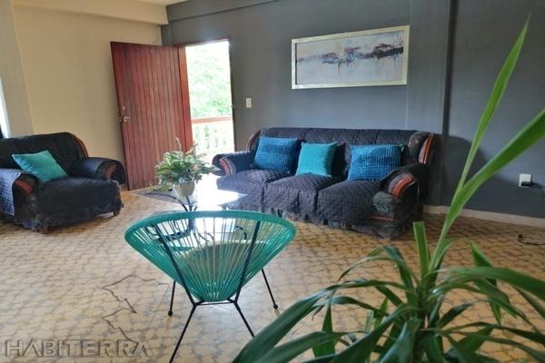 Foto de inmueble en ALVARO OBREGON, Col. Santiago de La Peña C.P. 92770, Tuxpan