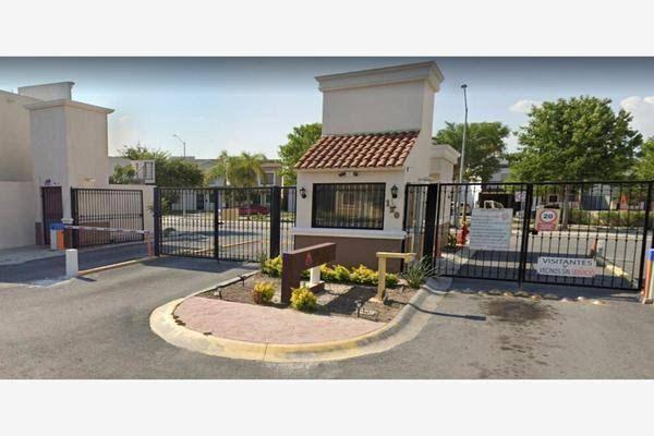 Foto de inmueble en Amarantos, Col. Jardines de Apodaca C.P. 66635, Apodaca