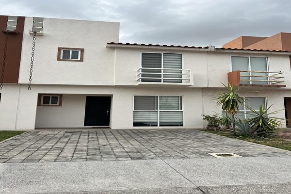 Foto de inmueble en Amazcala, Col. Residencial Parque La Gloria C.P. 76177, Querétaro