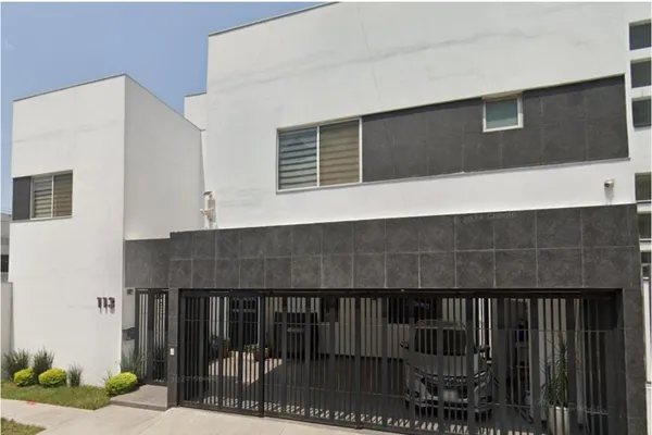 Foto de inmueble en ambar 113 #1, Col. Colinas de las Cumbres C.P. 64619, Monterrey