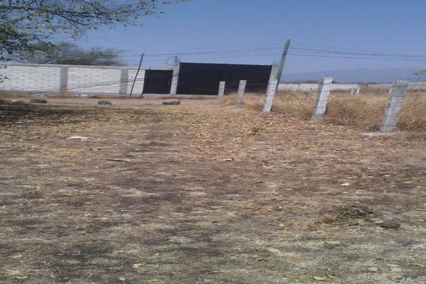 Foto de inmueble en AMPLIACIO CIVAC, Col. Tetecolala (Amp. Civac) C.P. 62529, Tepoztlán