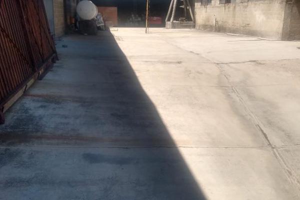 Foto de inmueble en  , Col. Ampliación el Carmen C.P. 43815, Tizayuca