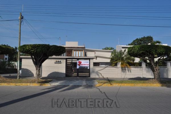 Foto de inmueble en  , Col. Ampliación Enrique Rodríguez Cano C.P. 92880, Tuxpan