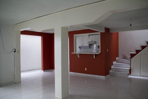 Foto de inmueble en , Col. Ampliación Izcalli Ecatepec Tata Félix C.P. 55030, Ecatepec de Morelos