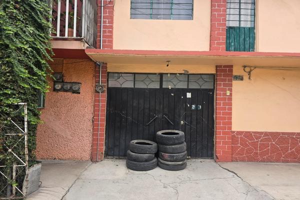Foto de inmueble en  , Col. Ampliación La Perla Reforma C.P. 57830, Nezahualcóyotl