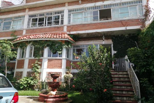 Foto de inmueble en  , Col. Ampliación Ocotepec C.P. 62227, Cuernavaca