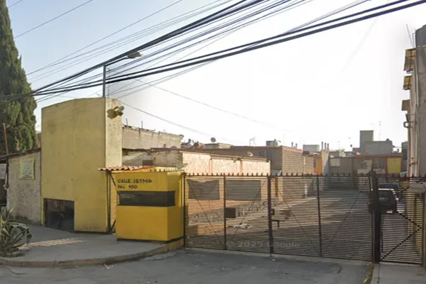 Foto de inmueble en  , Col. Ampliación San Pablo de las Salinas C.P. 54938, Tultitlán