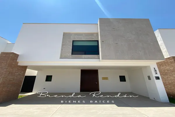 Foto de inmueble en  , Col. Ampliación Senderos C.P. 27018, Torreón