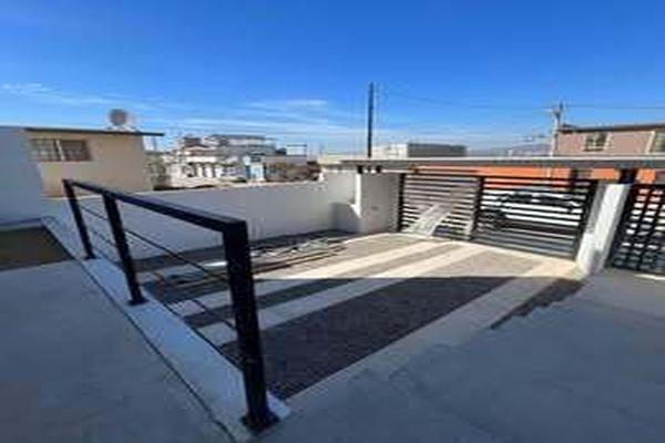 Foto de inmueble en Ampliacion victoria, Col. Vista Hermosa C.P. 22812, Ensenada
