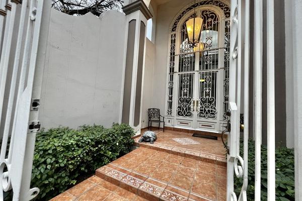 Foto de inmueble en Anahuac, Col. Anáhuac C.P. 66450, San Nicolás de los Garza