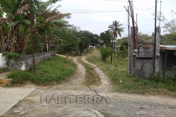 Foto de inmueble en  , Col. Anáhuac C.P. 92830, Tuxpan