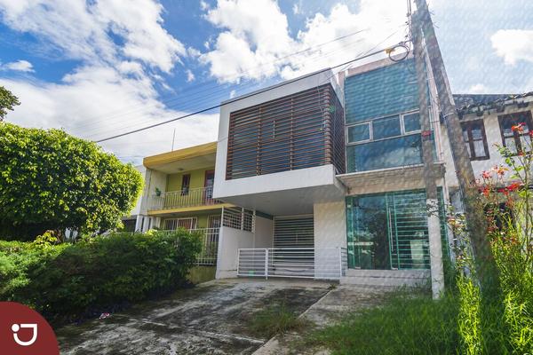 Foto de inmueble en Andador Araucarias, Col. Fuentes de Las Ánimas C.P. 91190, Xalapa