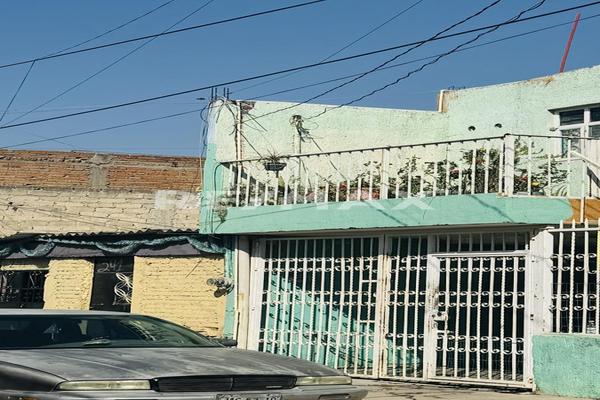 Foto de inmueble en Andador Laurel, Col. Bosques de Tonala C.P. 45416, Tonalá