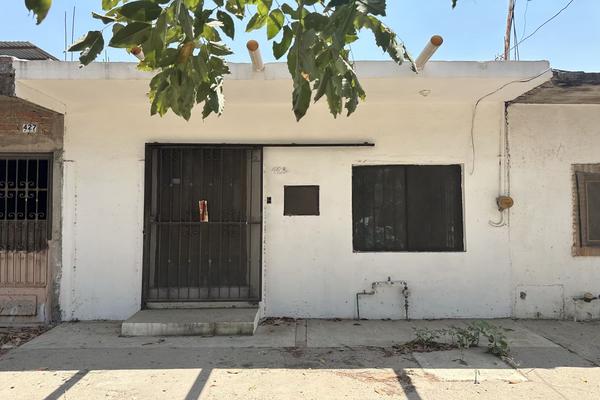 Foto de inmueble en Andador Mirlo, Col. Los Tamarindos C.P. 48282, Puerto Vallarta
