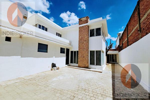 Foto de inmueble en  , Col. Andrade C.P. 37020, León