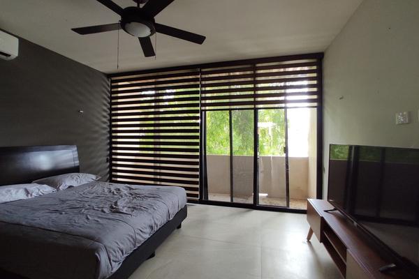 Foto de inmueble en Andres García Lavín, Col. San Antonio Cucul C.P. 97116, Mérida