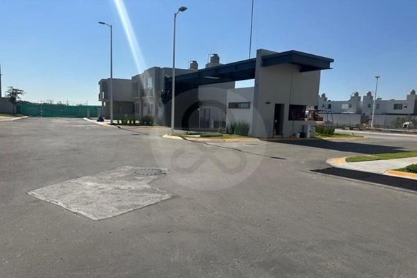 Foto de inmueble en ANILLO PERIFERICO ORIENTE 117, Col. Balcones Rosario C.P. 45404, Tonalá