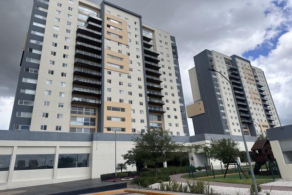 Foto de inmueble en Anillo Vial Fray Junipero Serra 4600privada los PortonesJuriquillaQro., Col. Privada de los Portones C.P. 76100, Querétaro