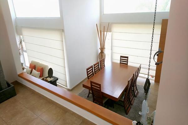 Foto de inmueble en Anillo Vial Junipero Serra, Col. Misión de Concá C.P. 76149, Querétaro