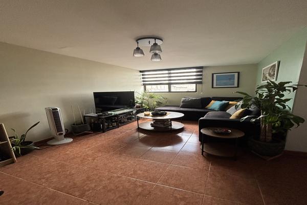 Foto de inmueble en , Col. Apatlaco C.P. 09430, Iztapalapa