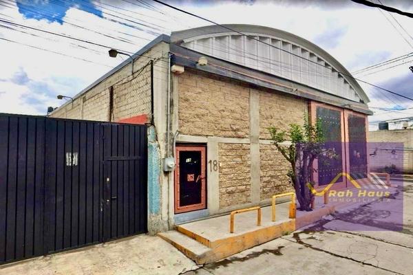 Foto de inmueble en Apolinar mendoza, Col. San José el Jaral I C.P. 52924, Atizapán de Zaragoza