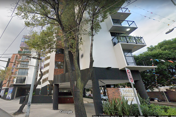 Foto de inmueble en AQUILES SERDAN, Col. Santo Domingo C.P. 02160, Azcapotzalco