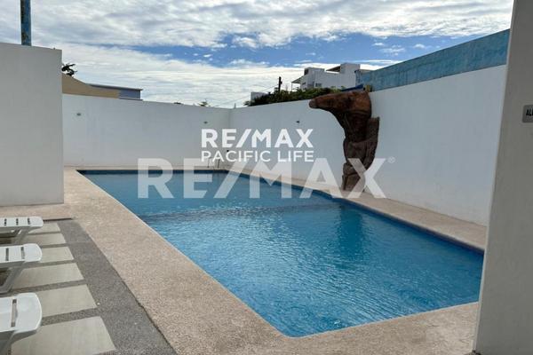 Foto de inmueble en AQUILES SERDAN, Col. Playas del Sur C.P. 82040, Mazatlán