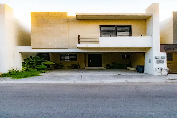 Foto de inmueble en  , Col. Arbado C.P. 66636, Apodaca