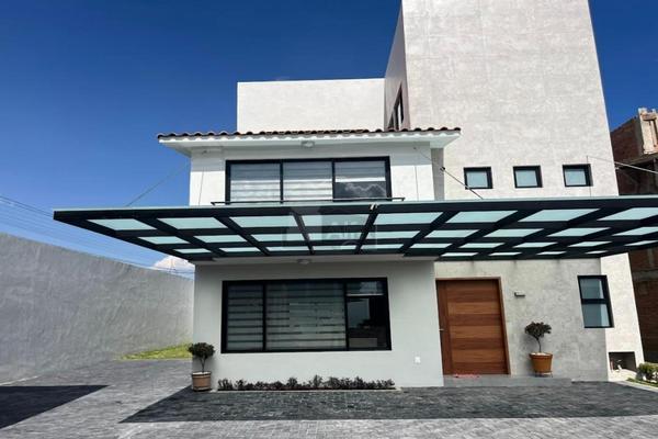 Foto de inmueble en Árbol de la Vida #310, Col. Bellavista C.P. 52172, Metepec