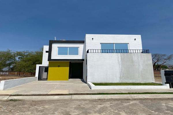 Foto de inmueble en  , Col. Arboledas C.P. 28077, Colima