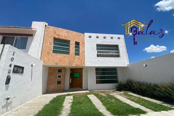 Foto de inmueble en  , Col. Arboledas de San Javier C.P. 42084, Pachuca de Soto
