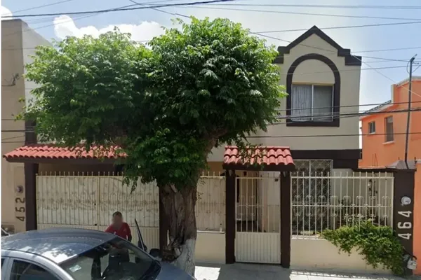 Foto de inmueble en Arco de Nilo #464, Col. Acueducto C.P. 25060, Saltillo